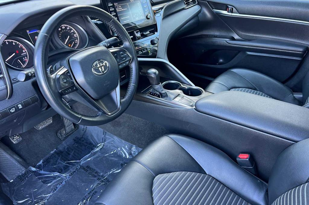 2023 Toyota Camry SE 8