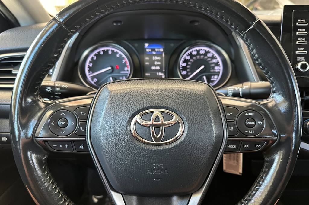 Thumbnail: 2021 Toyota Camry - 26