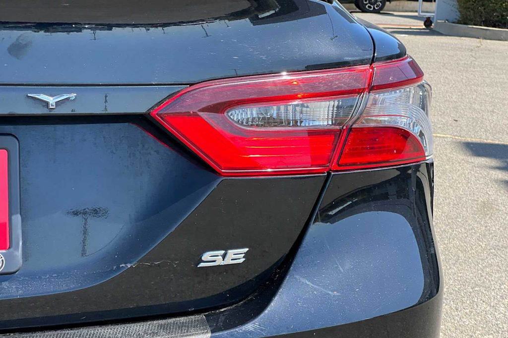 Thumbnail: 2023 Toyota Camry - 30
