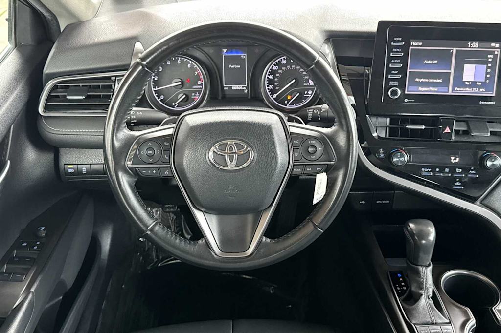 2022 Toyota Camry SE 12