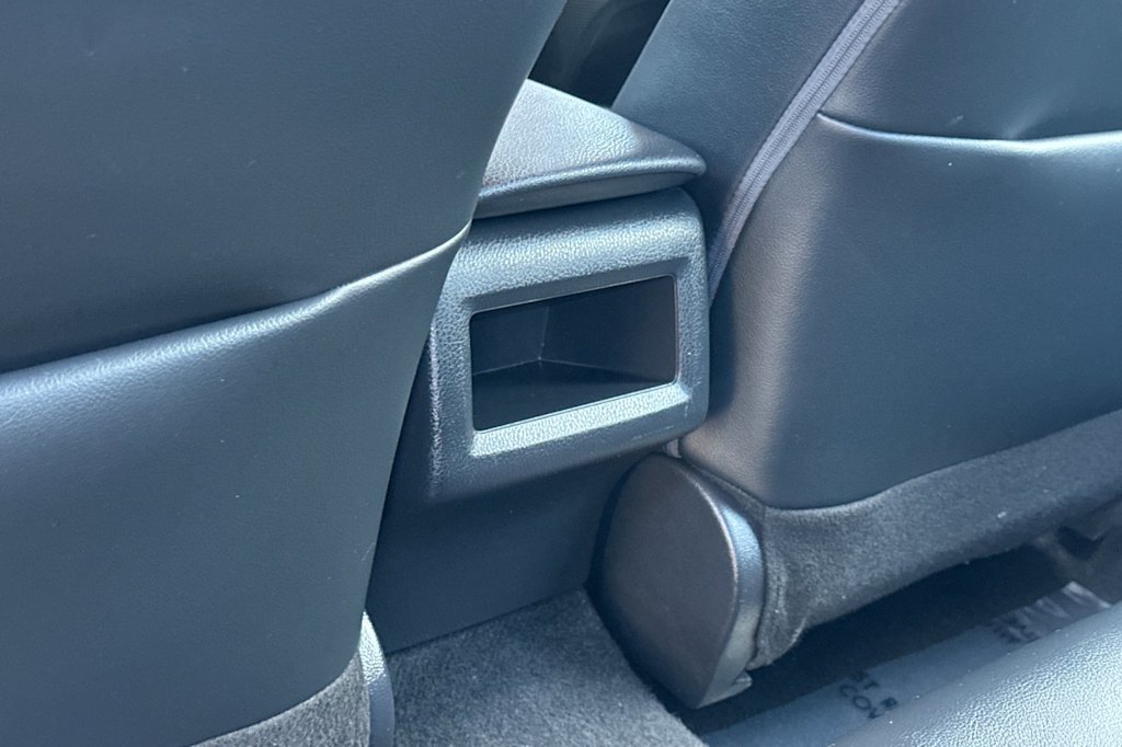 Thumbnail: 2022 Toyota Camry - 23