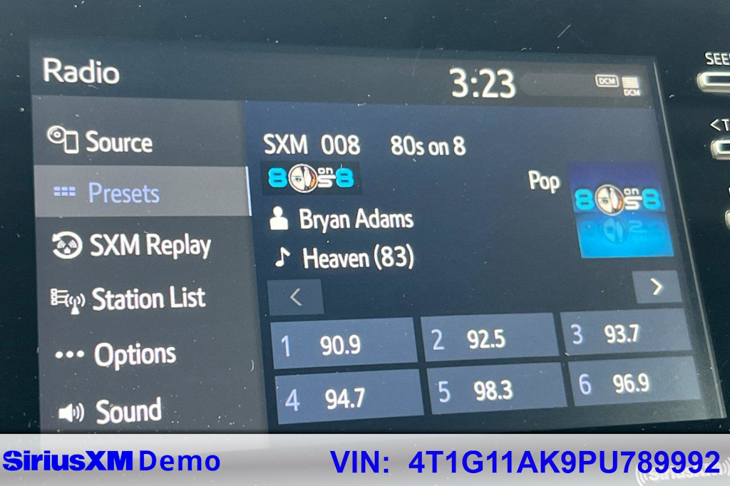 Thumbnail: 2023 Toyota Camry - 30