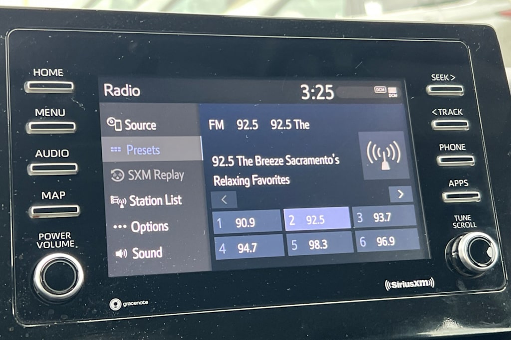 Thumbnail: 2023 Toyota Camry - 12