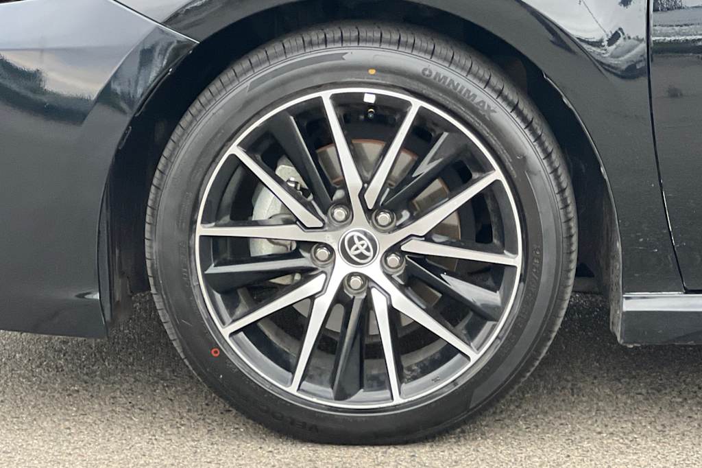 Thumbnail: 2023 Toyota Camry - 7