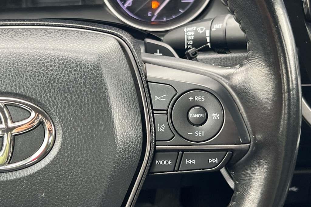 Thumbnail: 2023 Toyota Camry - 26