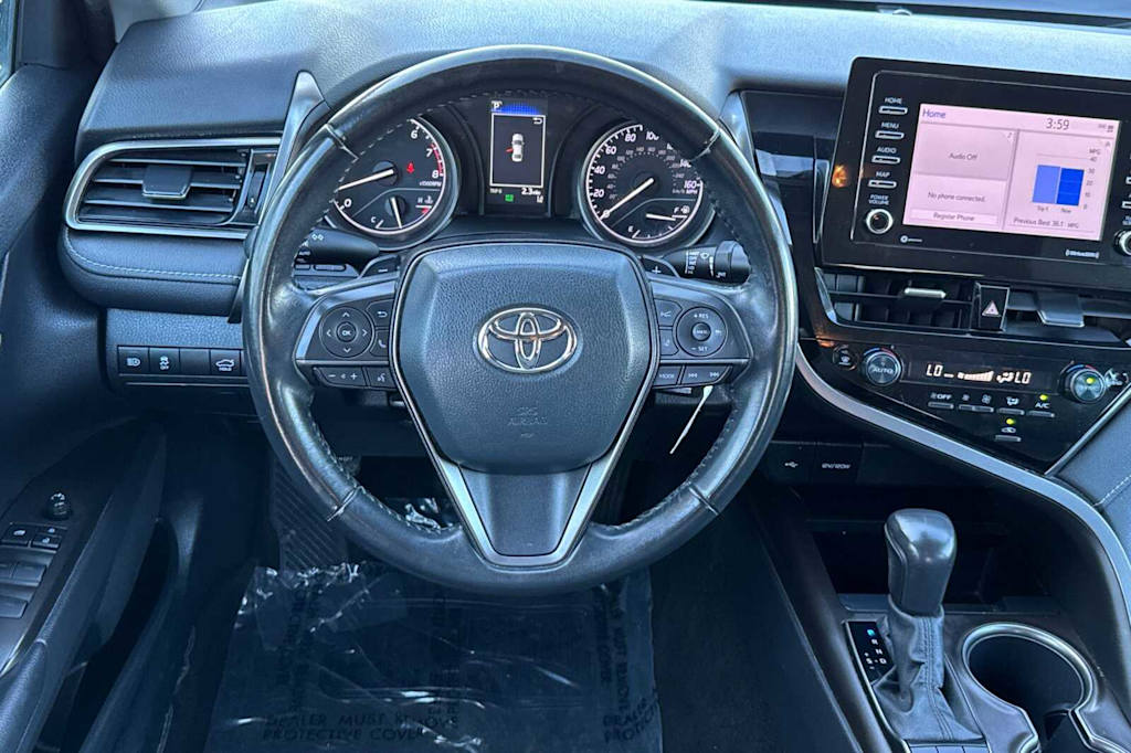 2022 Toyota Camry SE 12