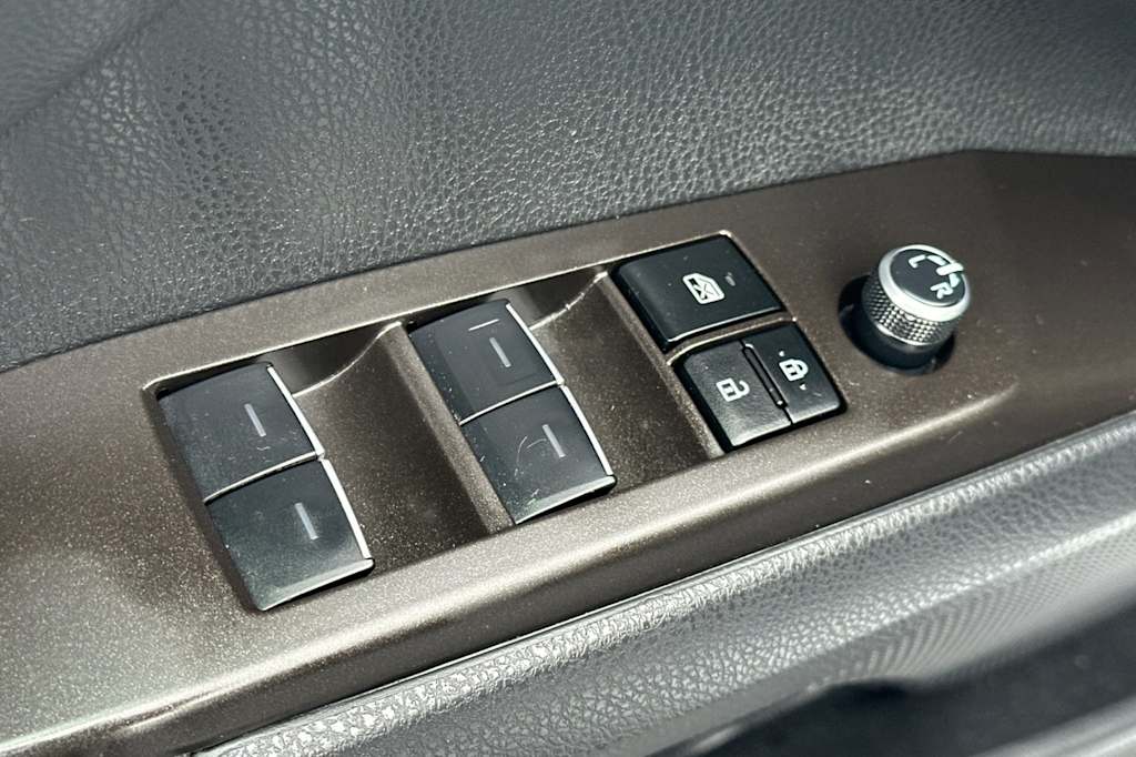 Thumbnail: 2024 Toyota Camry - 22