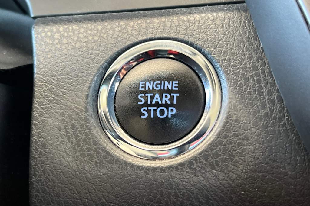 Thumbnail: 2020 Toyota Camry - 28