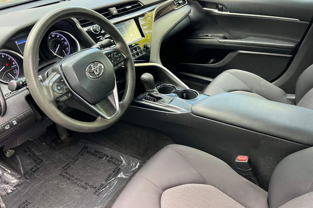 Thumbnail: 2020 Toyota Camry - 9