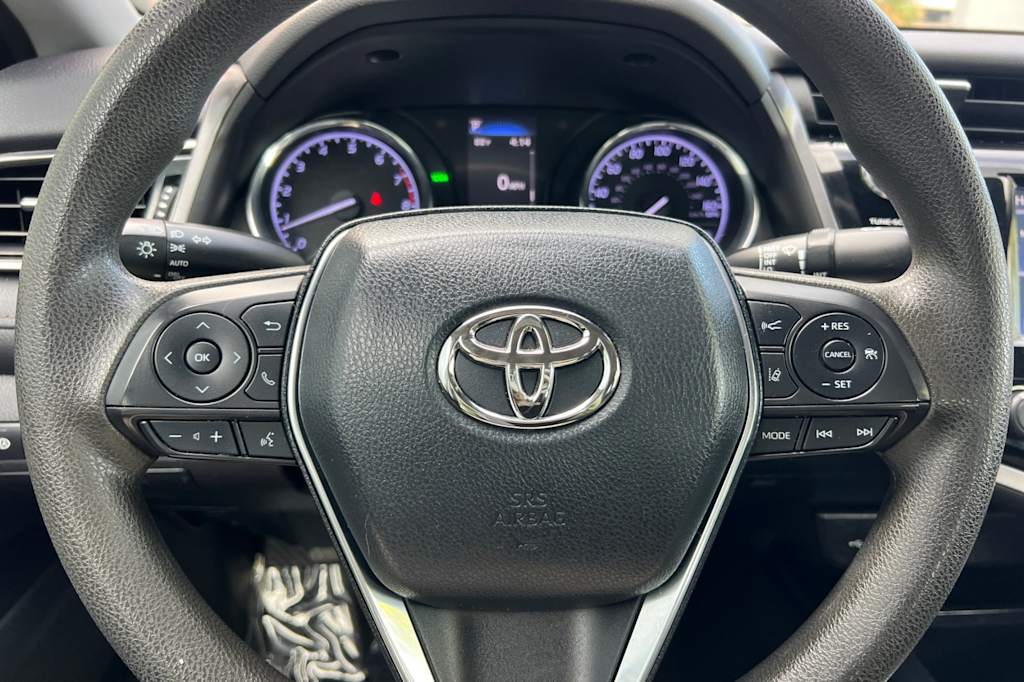 Thumbnail: 2020 Toyota Camry - 27