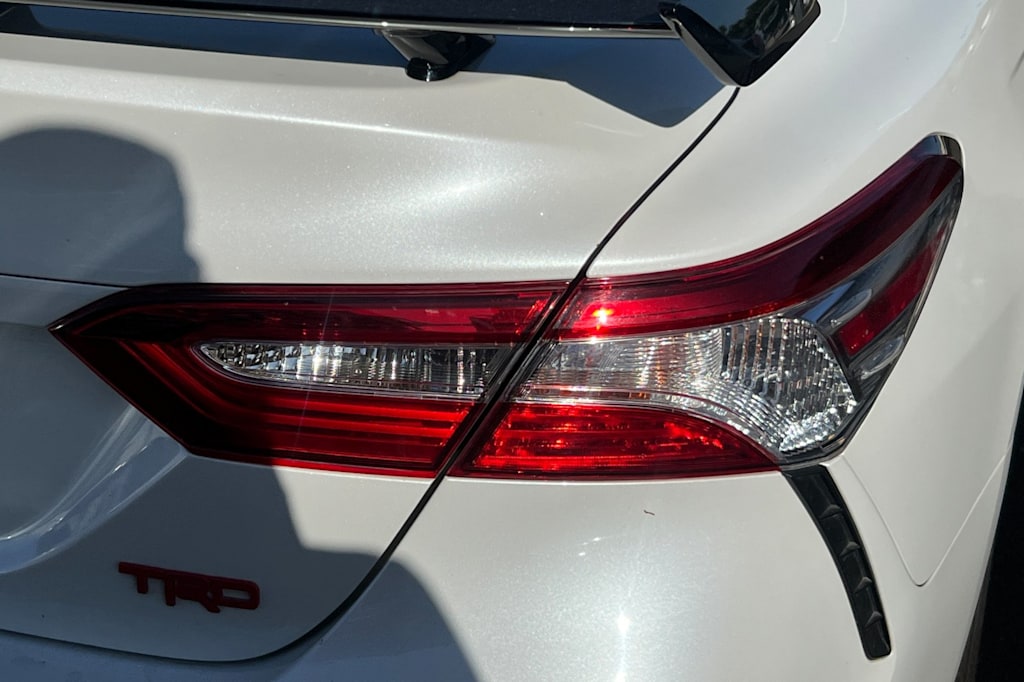 Thumbnail: 2020 Toyota Camry - 19