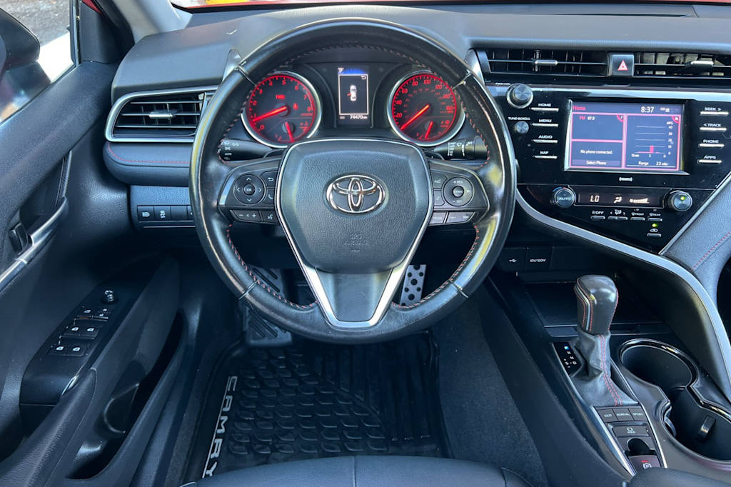 Thumbnail: 2020 Toyota Camry - 11