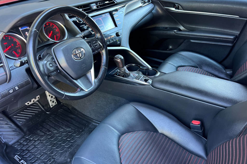 Thumbnail: 2020 Toyota Camry - 8