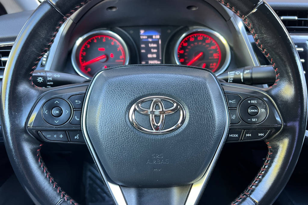 Thumbnail: 2020 Toyota Camry - 26