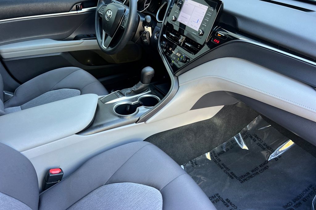 Thumbnail: 2024 Toyota Camry - 12