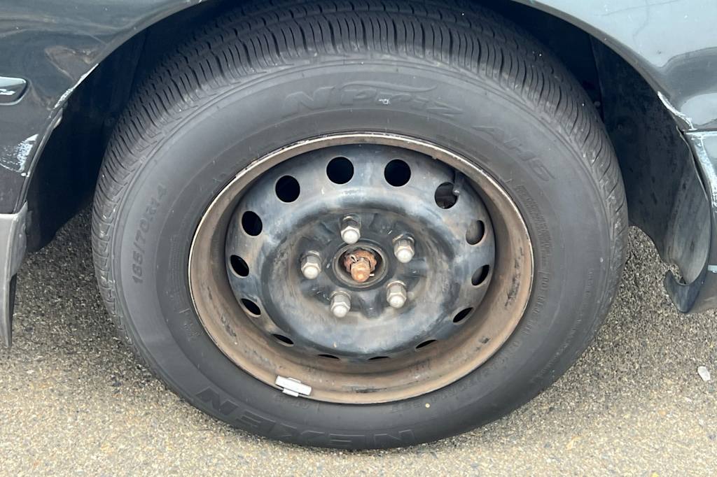Thumbnail: 1995 Toyota Camry - 16