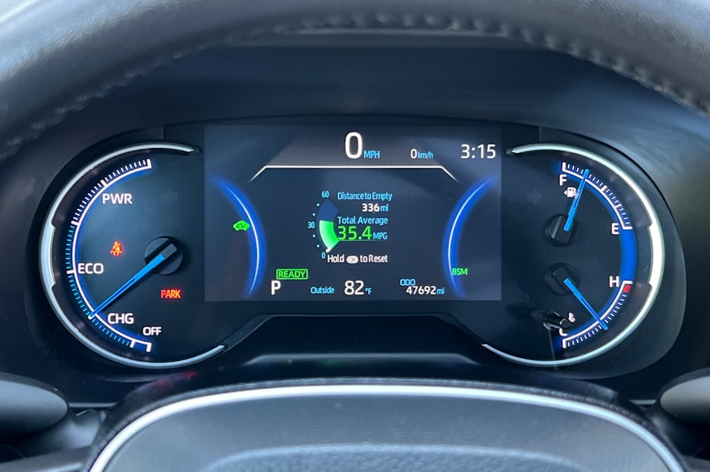 Thumbnail: 2021 Toyota RAV4 - 15