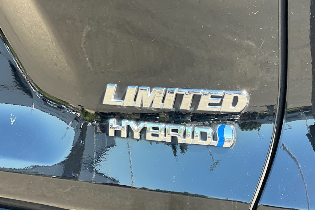 Thumbnail: 2023 Toyota RAV4 - 7