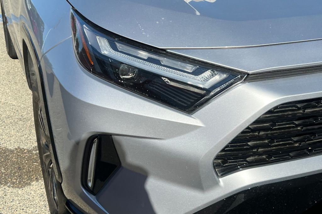 Thumbnail: 2024 Toyota RAV4 - 15