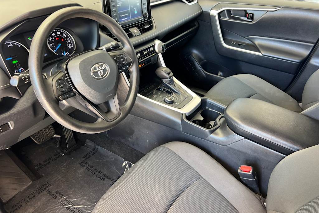 Thumbnail: 2021 Toyota RAV4 - 9