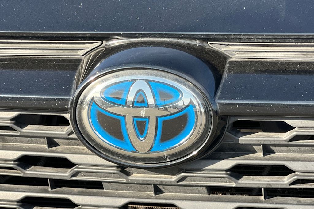 Thumbnail: 2023 Toyota RAV4 - 7