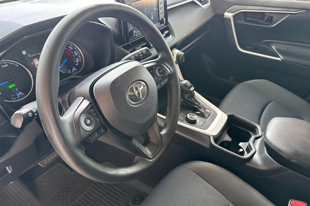 Thumbnail: 2021 Toyota RAV4 - 9