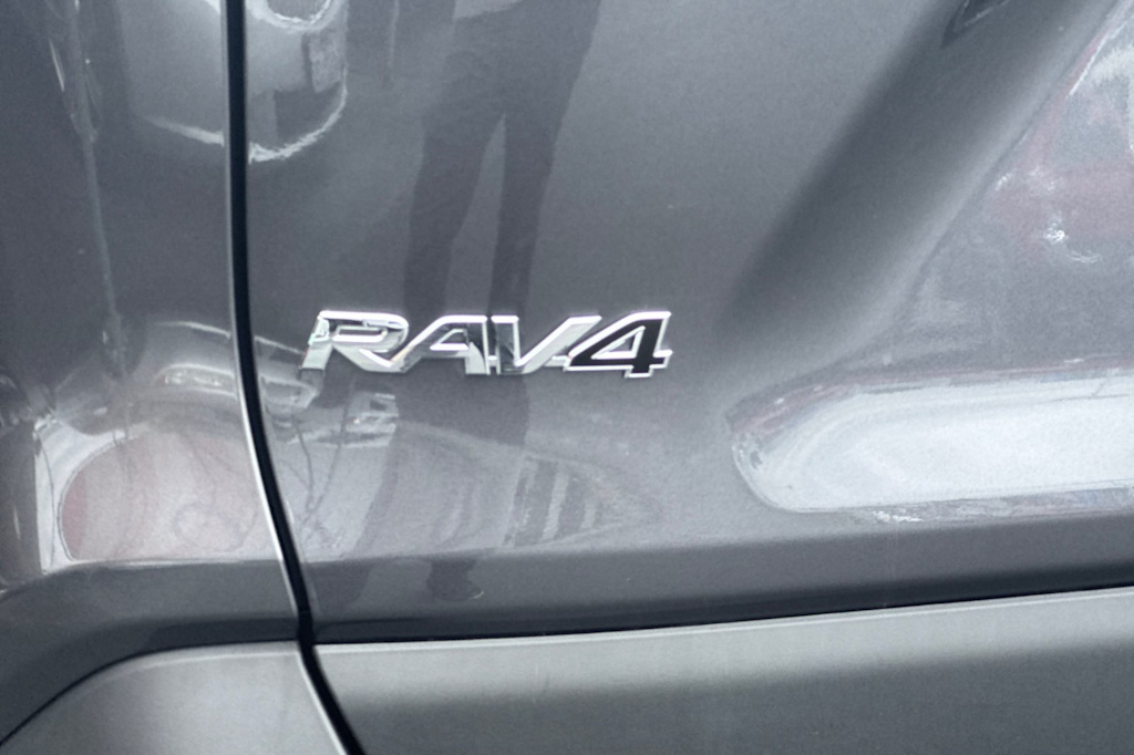 Thumbnail: 2024 Toyota RAV4 - 7