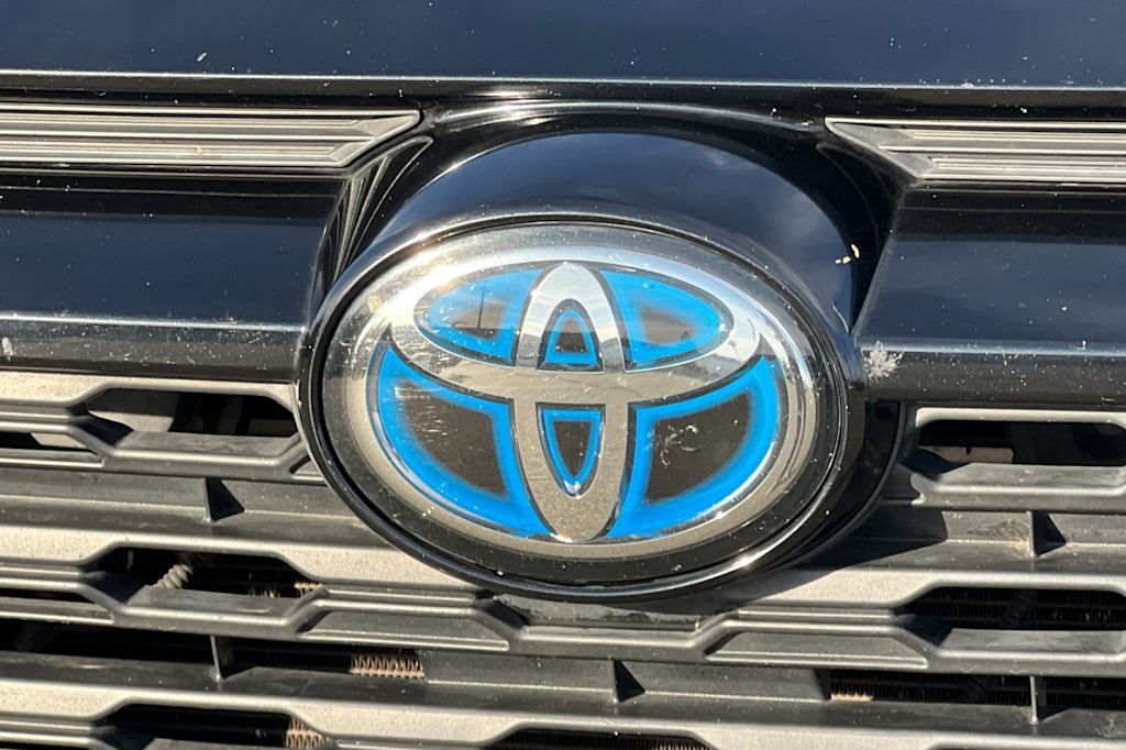 Thumbnail: 2023 Toyota RAV4 - 7