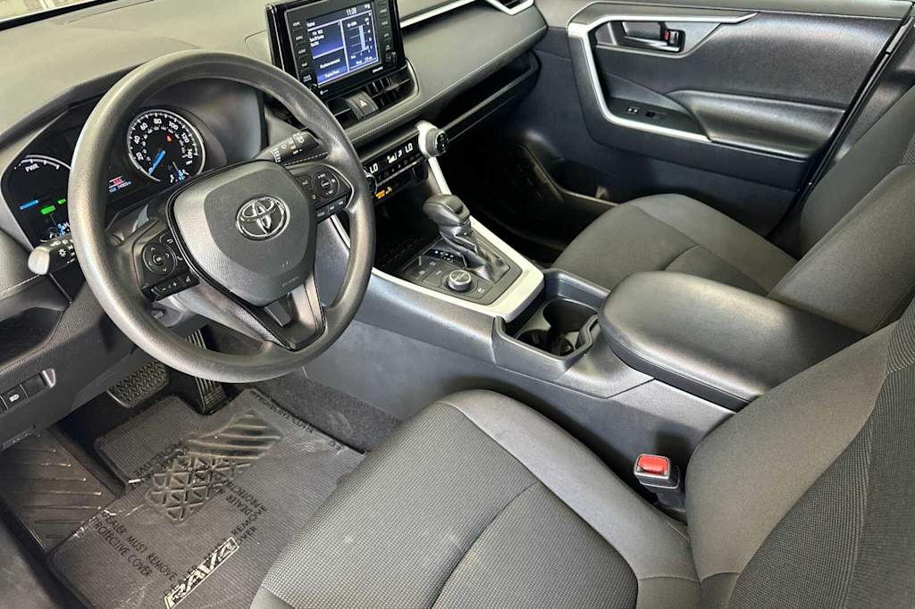 Thumbnail: 2020 Toyota RAV4 - 9
