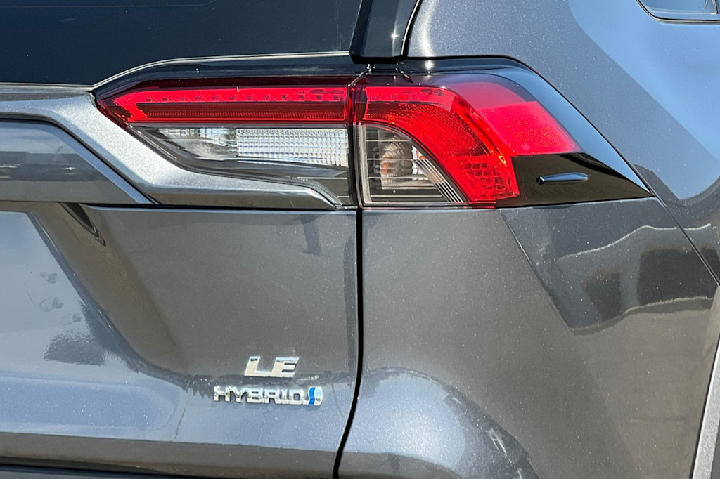 Thumbnail: 2024 Toyota RAV4 - 31