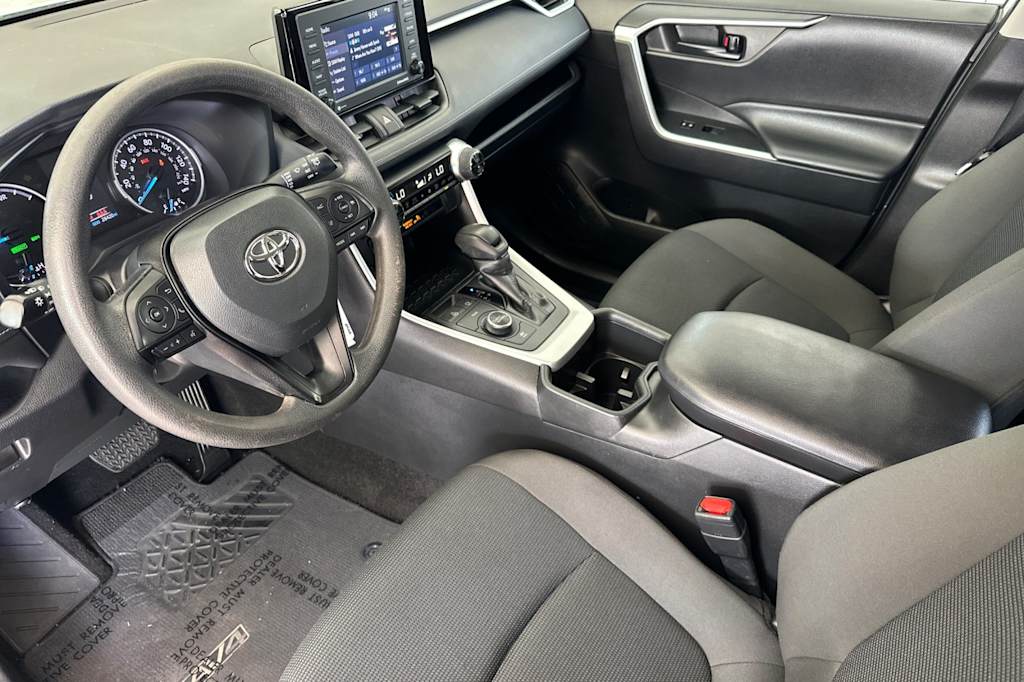 Thumbnail: 2022 Toyota RAV4 - 9