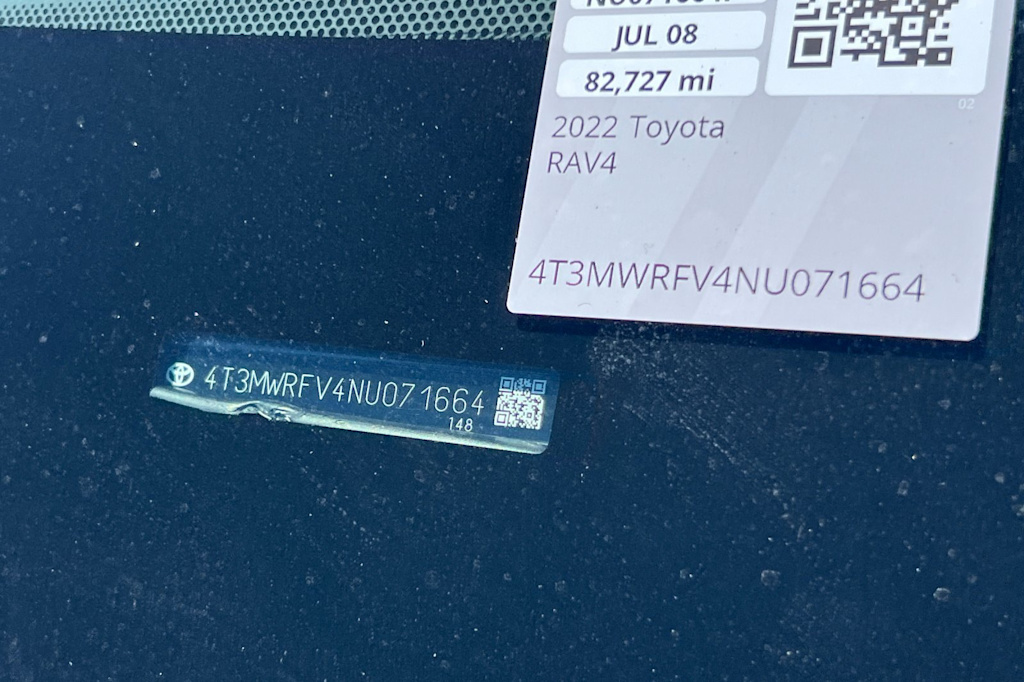 Thumbnail: 2022 Toyota RAV4 - 7