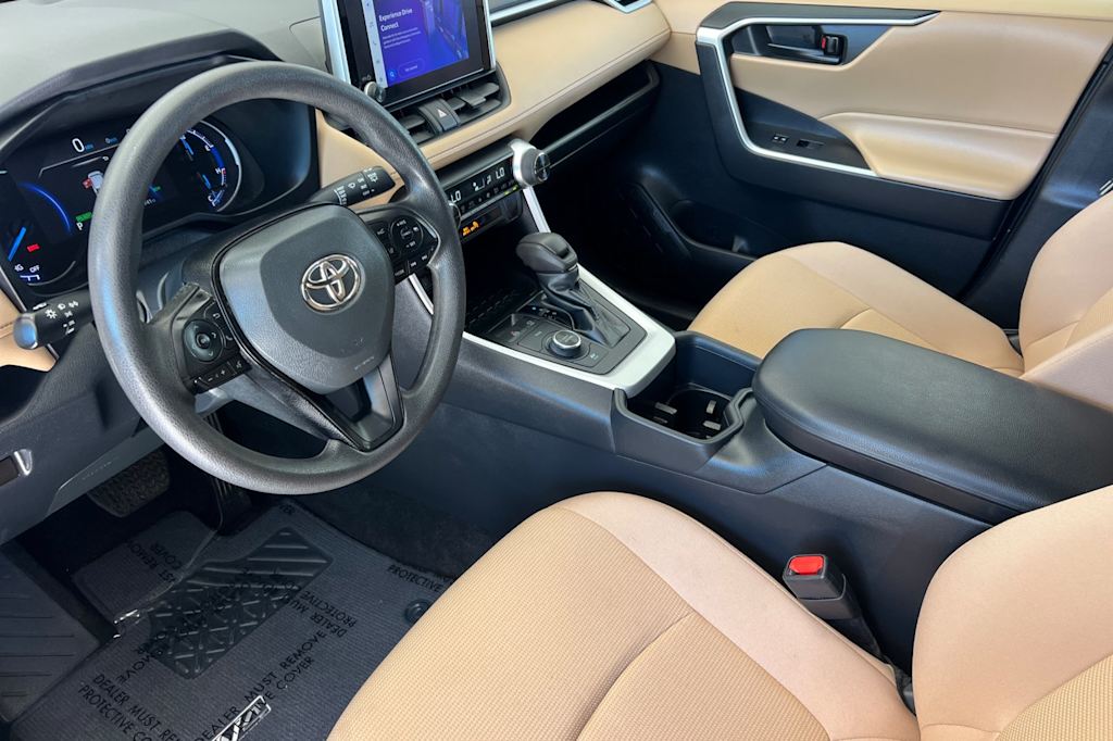 Thumbnail: 2023 Toyota RAV4 - 9