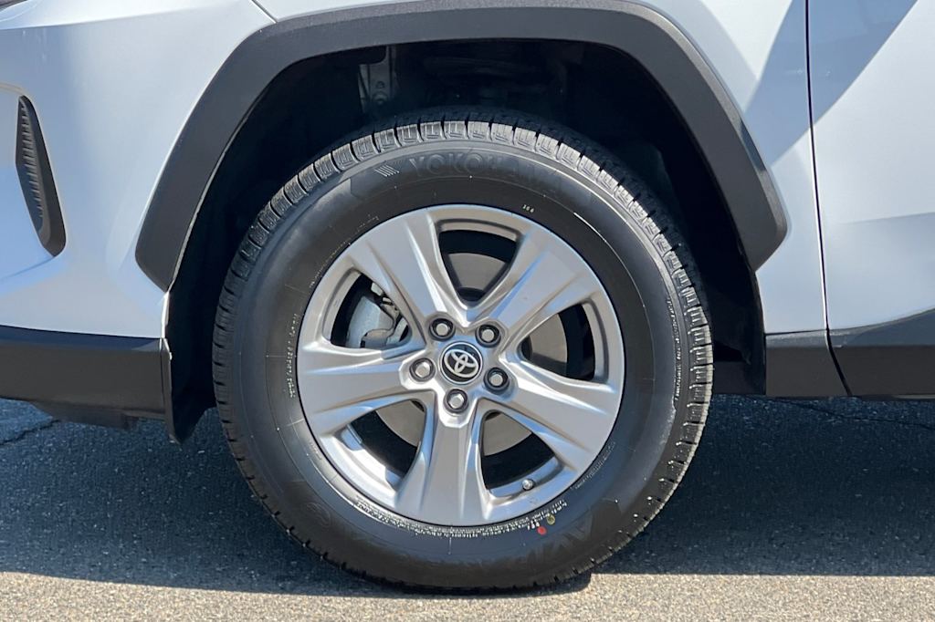 Thumbnail: 2023 Toyota RAV4 - 7