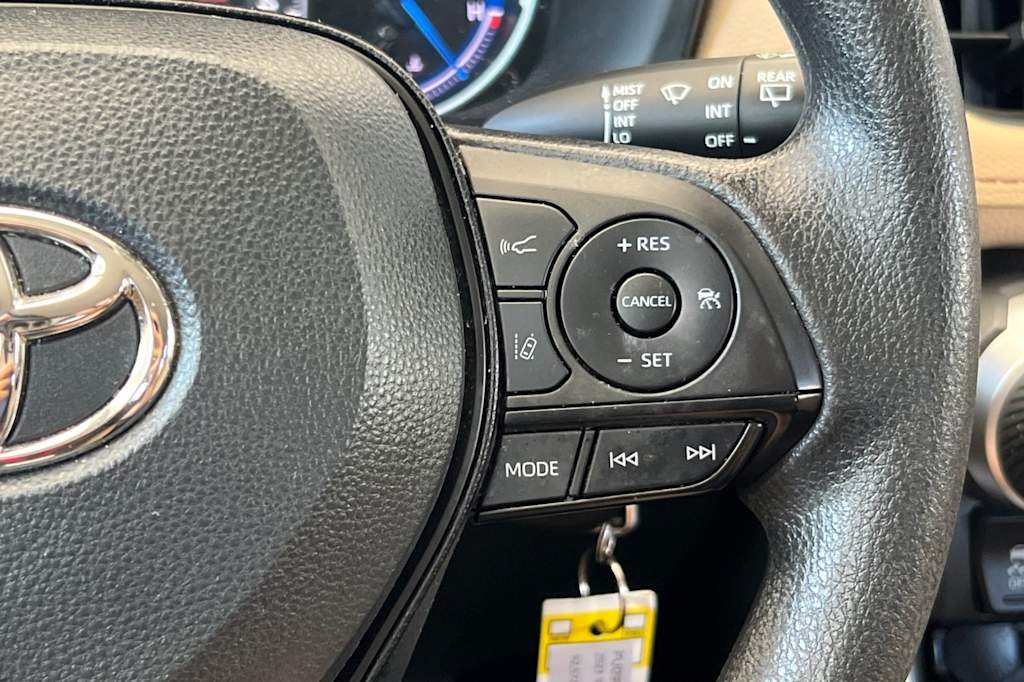 Thumbnail: 2023 Toyota RAV4 - 29