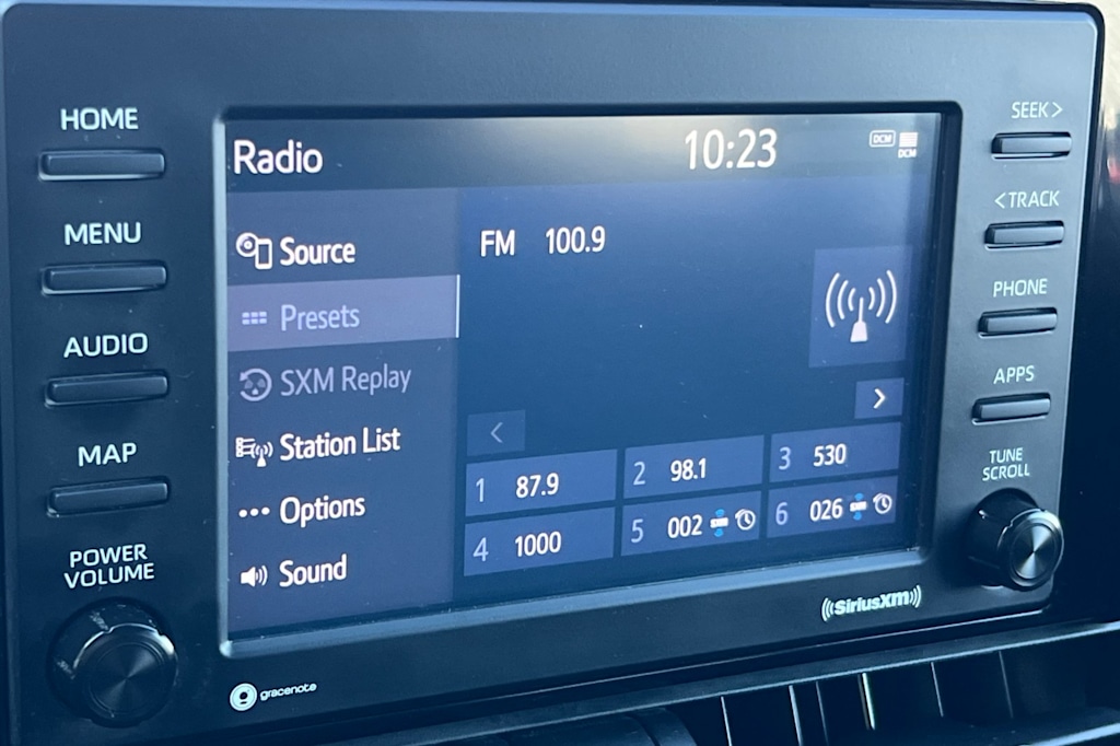 Thumbnail: 2021 Toyota RAV4 - 14