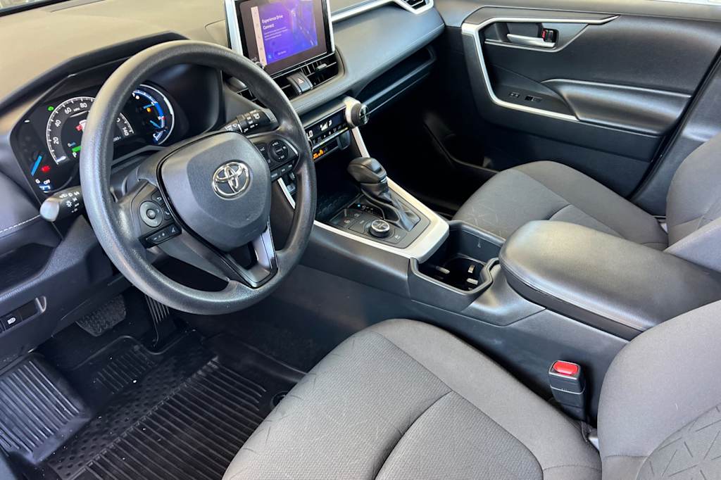 Thumbnail: 2023 Toyota RAV4 - 9
