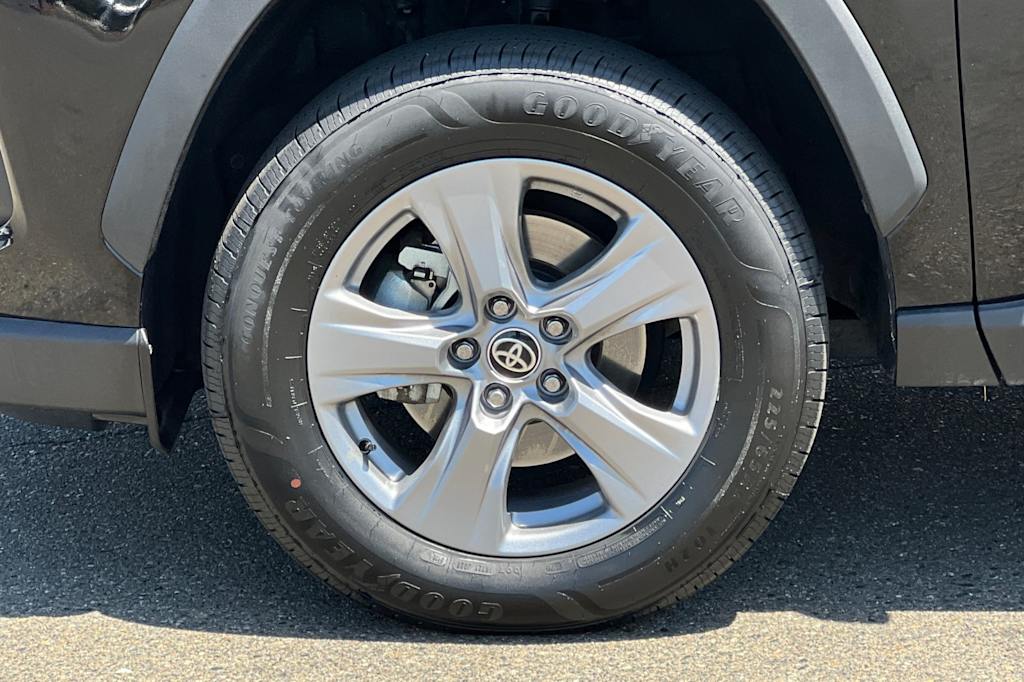 Thumbnail: 2023 Toyota RAV4 - 8