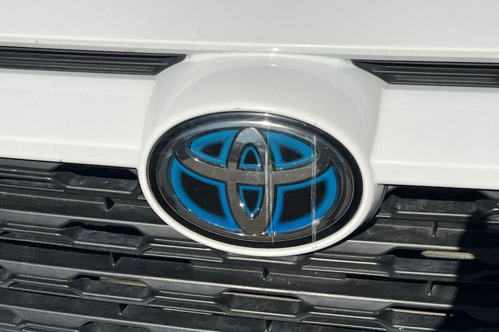 Thumbnail: 2022 Toyota RAV4 - 5