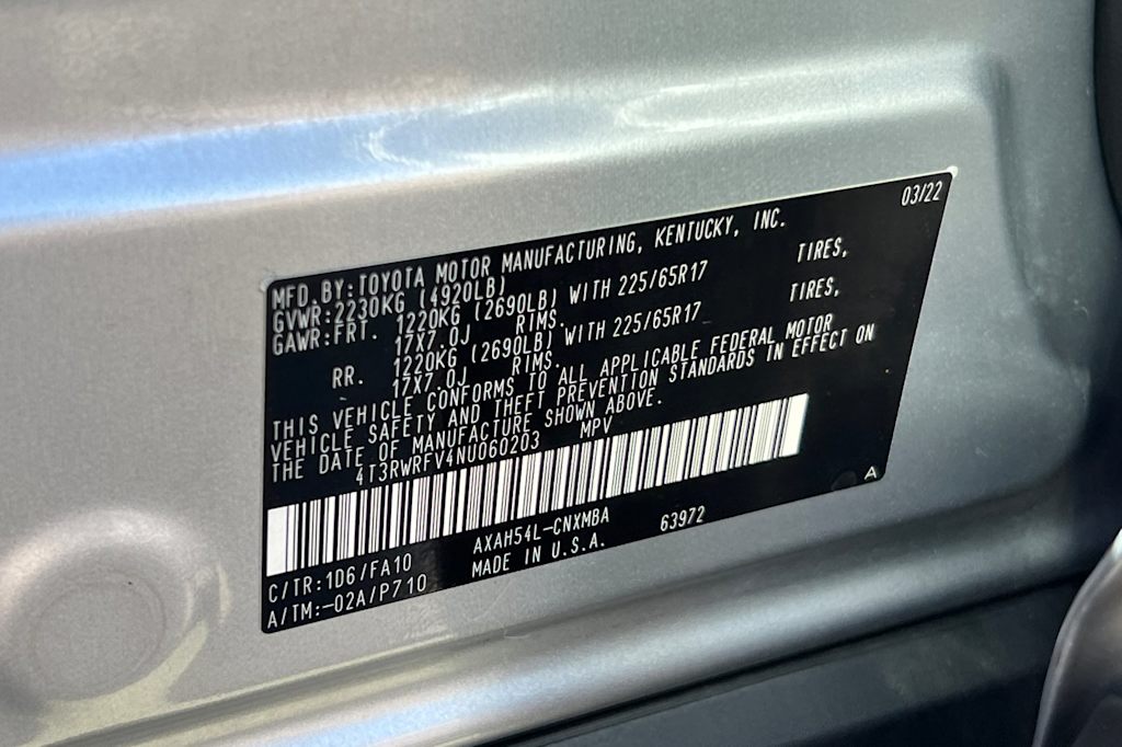 2022 Toyota RAV4 XLE 16