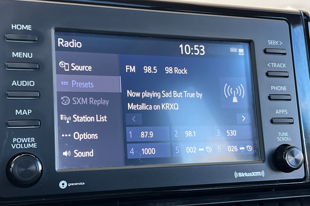 2022 Toyota RAV4 XLE 12