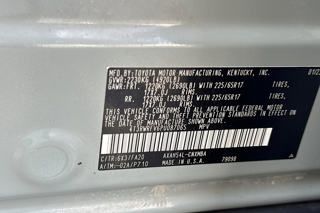 Thumbnail: 2023 Toyota RAV4 - 17