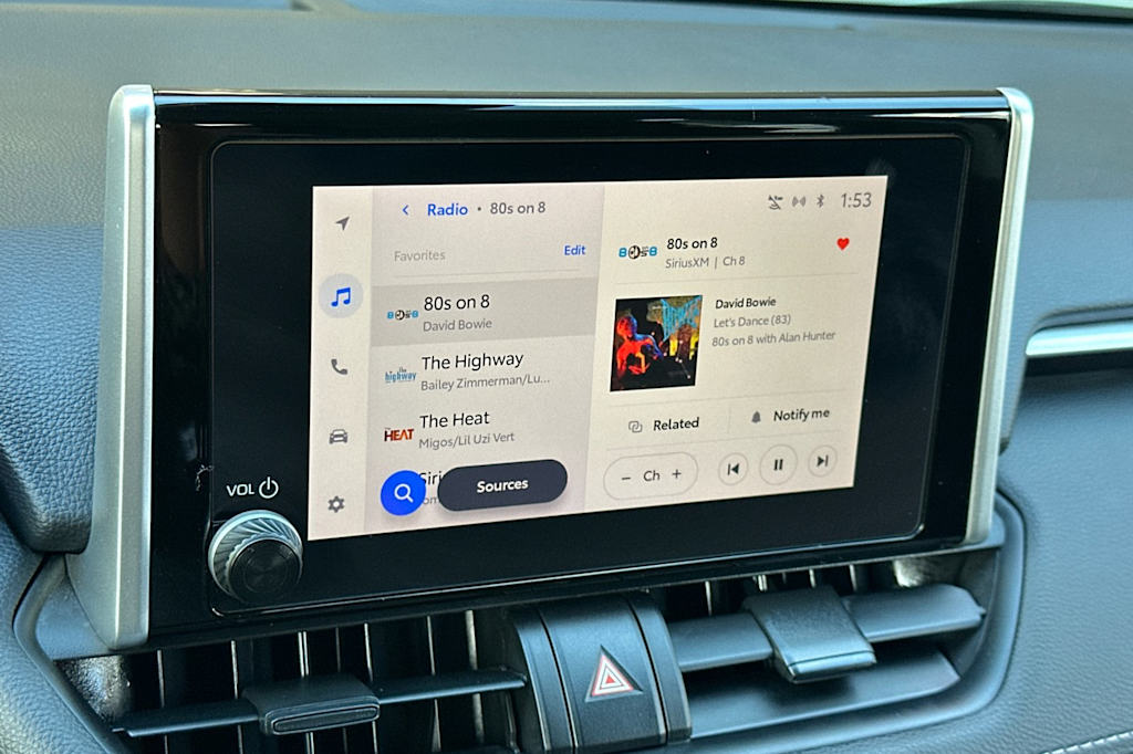 Thumbnail: 2023 Toyota RAV4 - 13