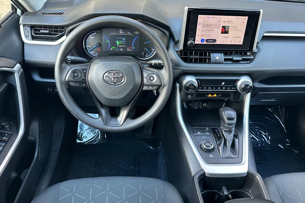 Thumbnail: 2023 Toyota RAV4 - 9