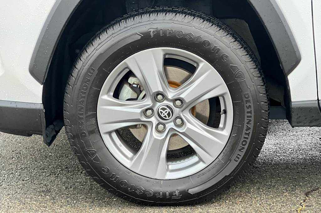 Thumbnail: 2022 Toyota RAV4 - 7