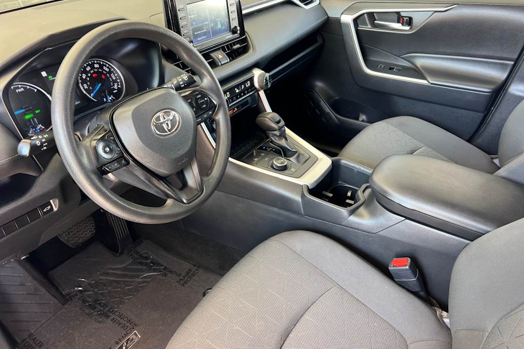 Thumbnail: 2022 Toyota RAV4 - 8