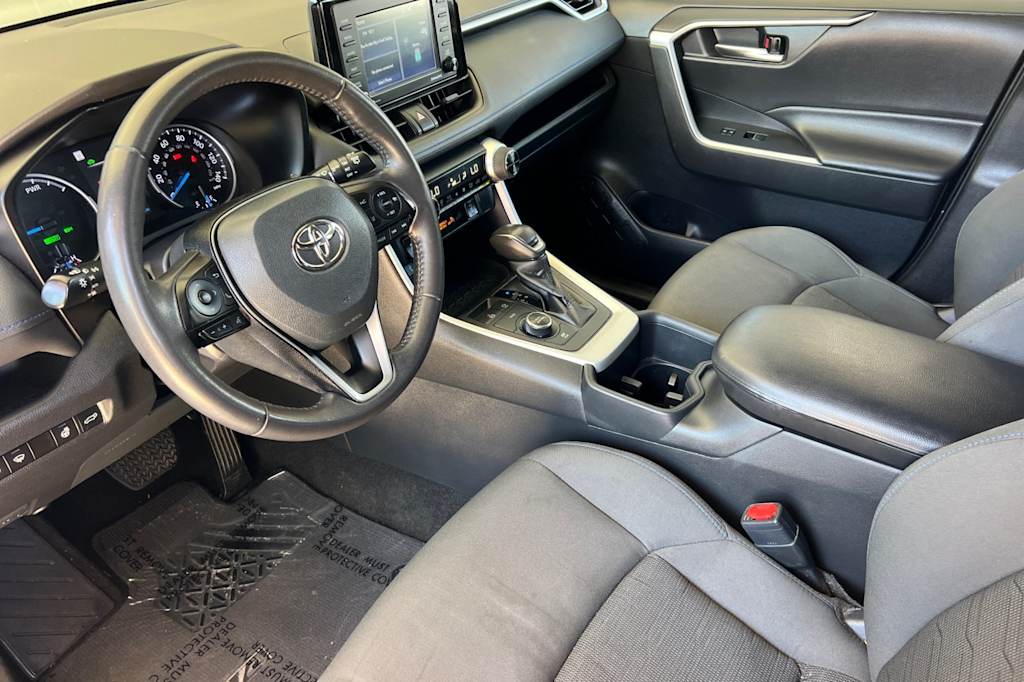 Thumbnail: 2022 Toyota RAV4 - 9