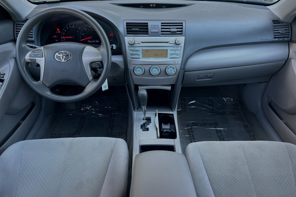 2008 Toyota Camry LE 2