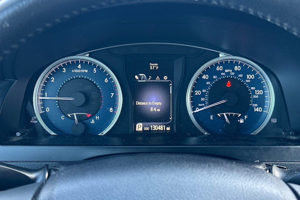 2015 Toyota Camry XLE 15