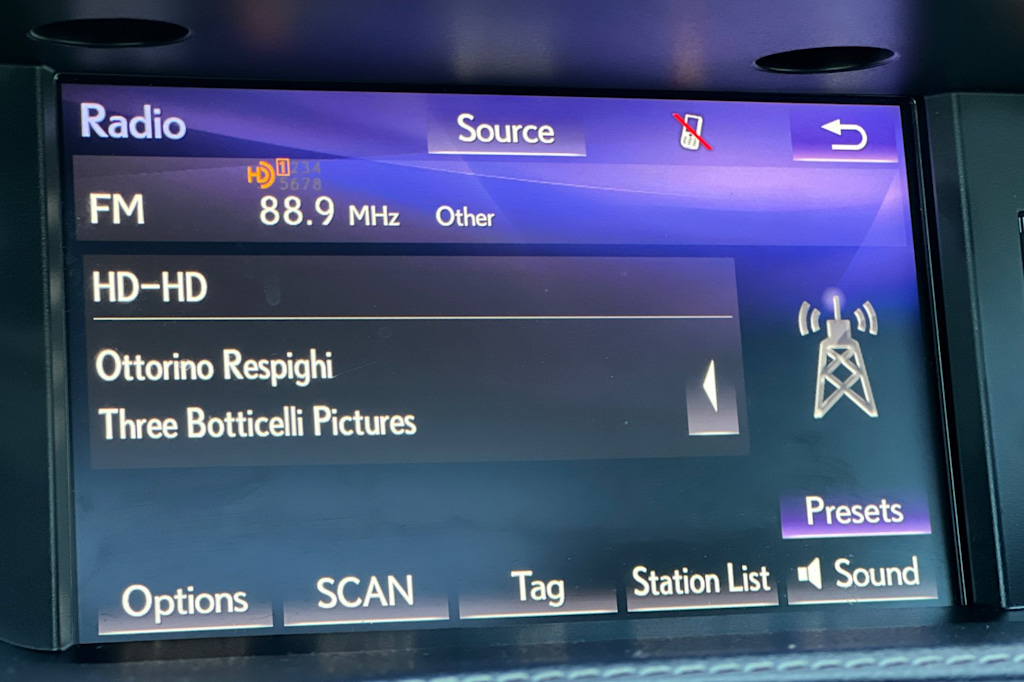 Thumbnail: 2018 Lexus ES - 12